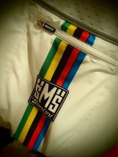サンティーニ UCI ジャージ