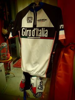 サンティーニ UCI ジャージ
